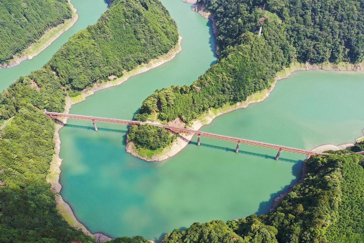 黑龙滩旅游攻略，如何玩转这片美丽之地？-图1