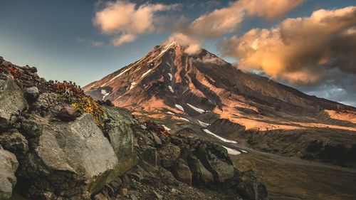 探索库页岛，一份详尽的旅游攻略，你准备好了吗？-图3