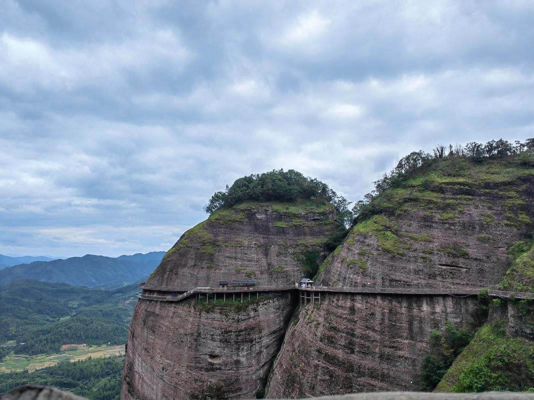 小武当山旅游攻略，如何规划一次完美的旅行体验？-图2