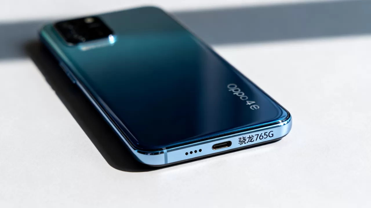 opporeno4se用的什么处理器，opporeno4se搭载什么芯片