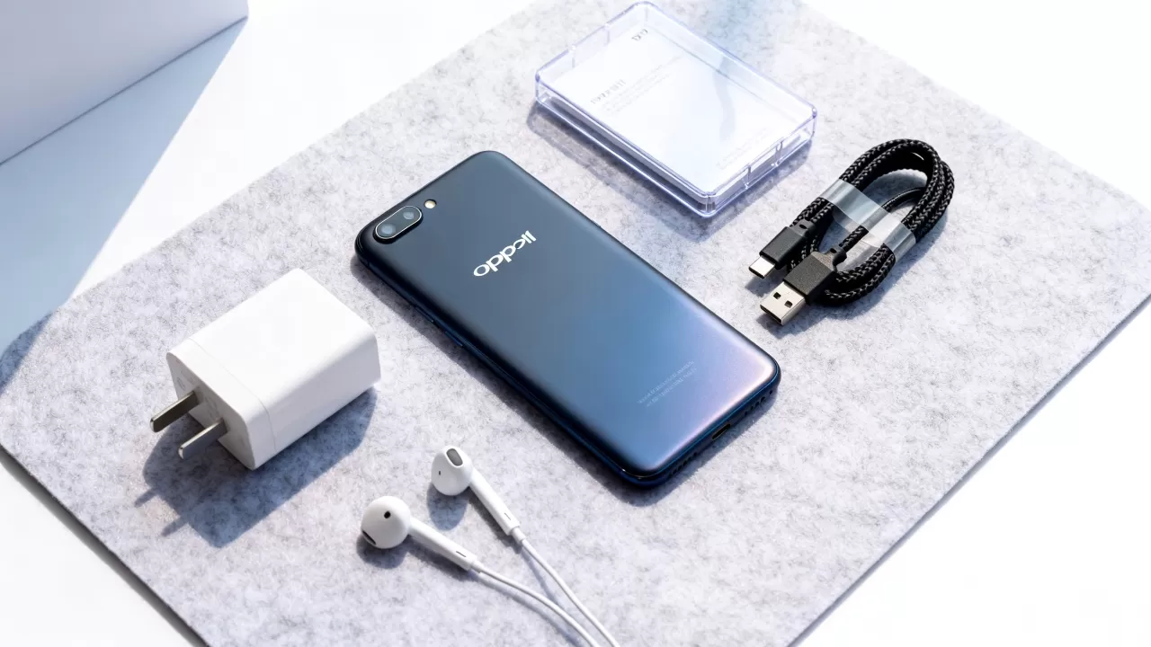 OPPOR11都带什么配件，OPPOR11配件清单