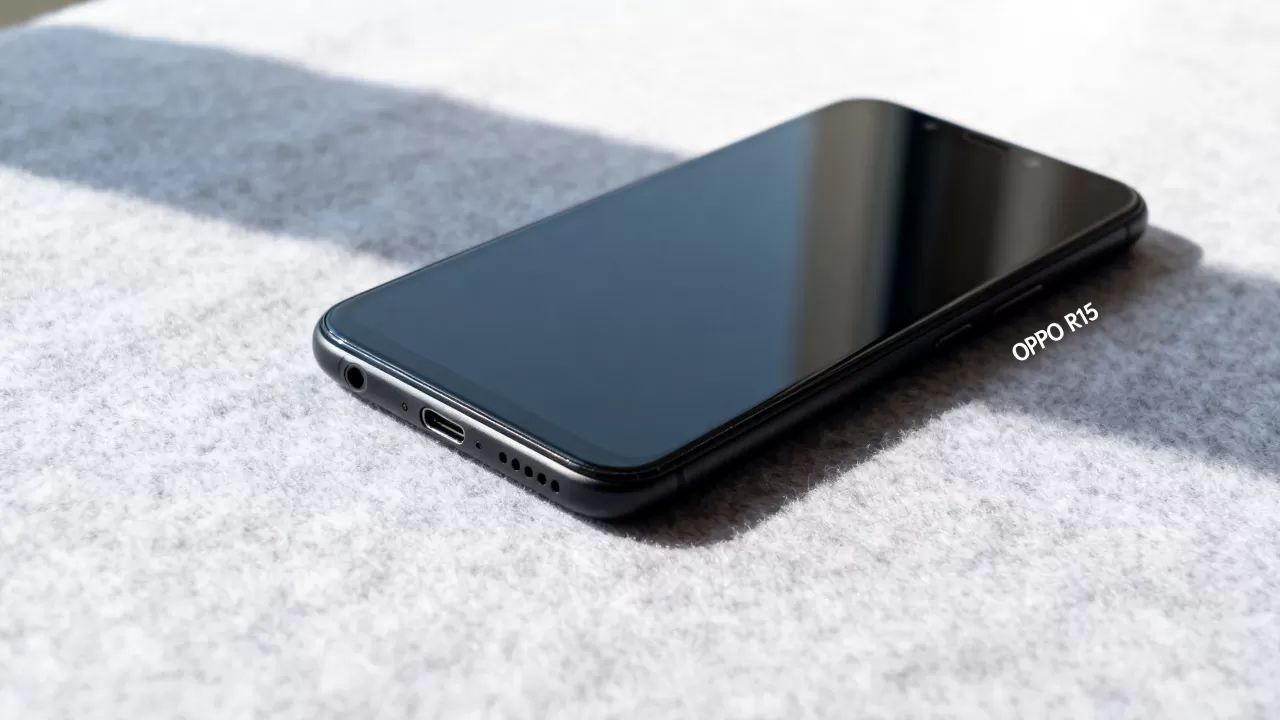 oppor15黑色是什么版，OPPO R15黑色版本
