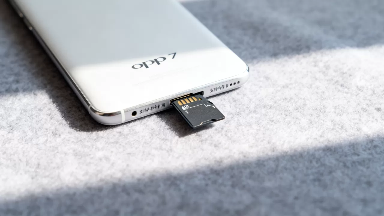 OPPOR7为什么没有sd卡内，OPPOR7支持内存卡扩展吗