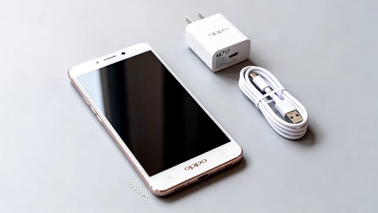 oppo r5原装机带什么,oppo r5原装充电器型号 oppo r5原装机带什么,oppo r5原装充电器型号