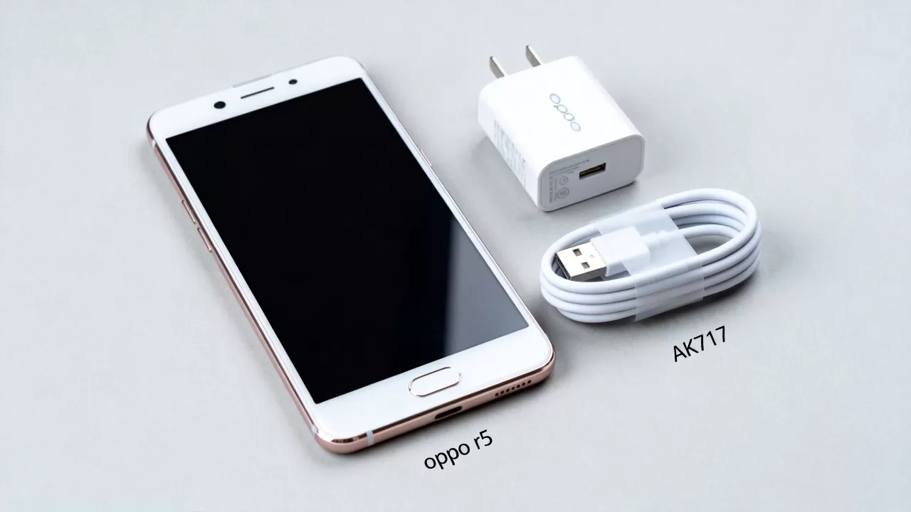 oppo r5原装机带什么,oppo r5原装充电器型号 oppo r5原装机带什么,oppo r5原装充电器型号