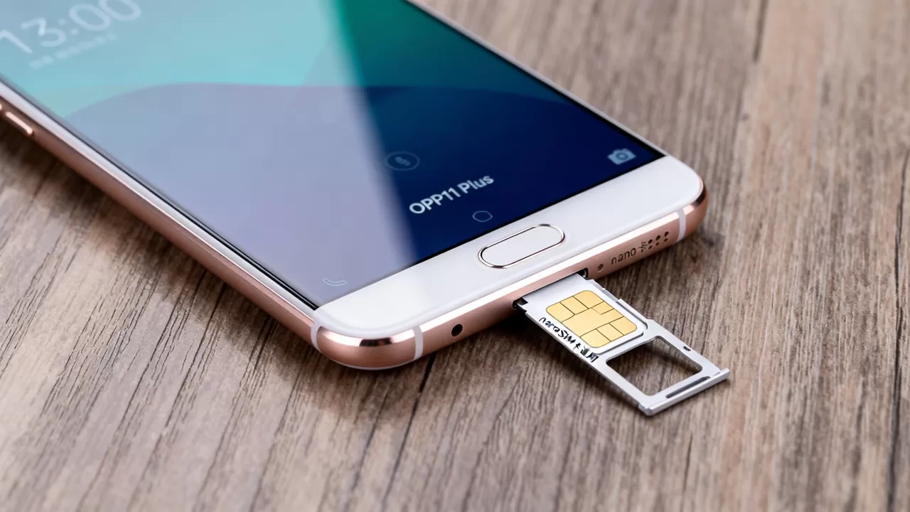 OPPOR11Plus用哪种卡?手机用nanoSIM卡 OPPOR11Plus用哪种卡?手机用nanoSIM卡