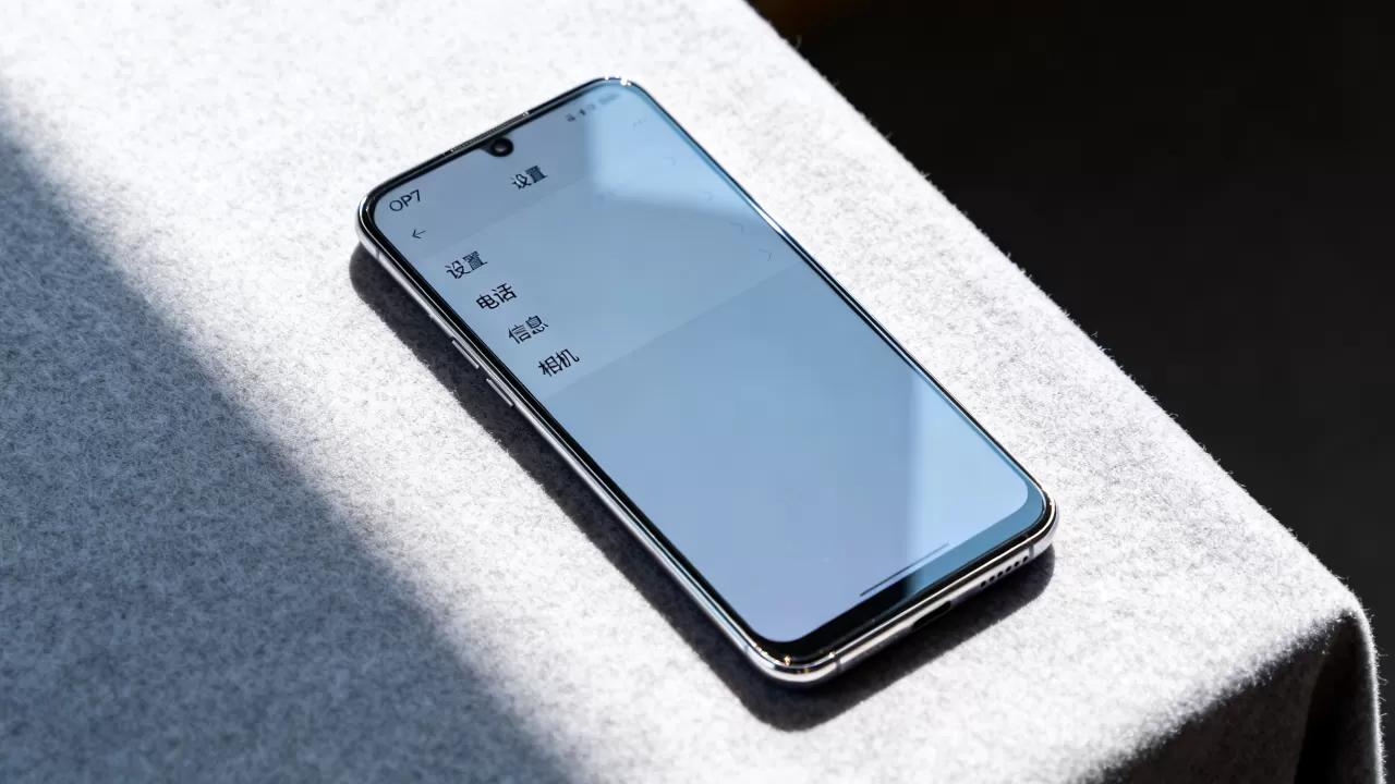 OPPO R7手机默认字体是什么,OPPO手机系统默认字体 OPPO R7手机默认字体是什么,OPPO手机系统默认字体