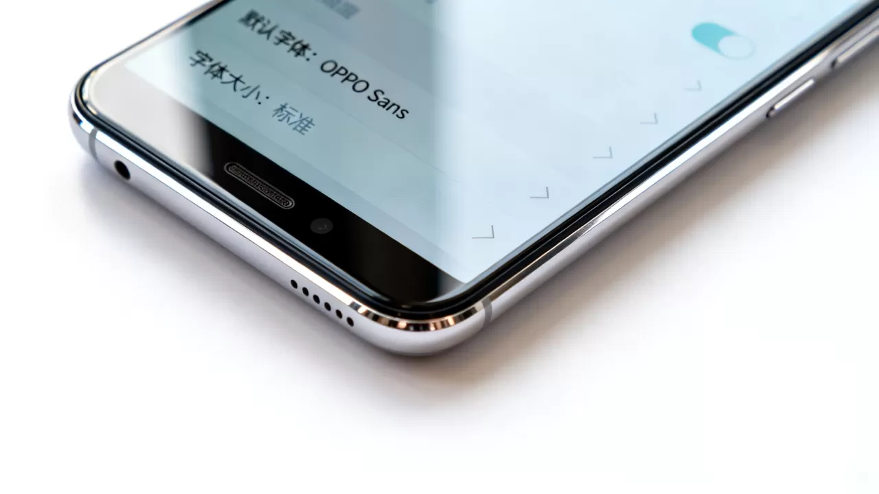 OPPOR9默认字体是什么，OPPO手机字体设置