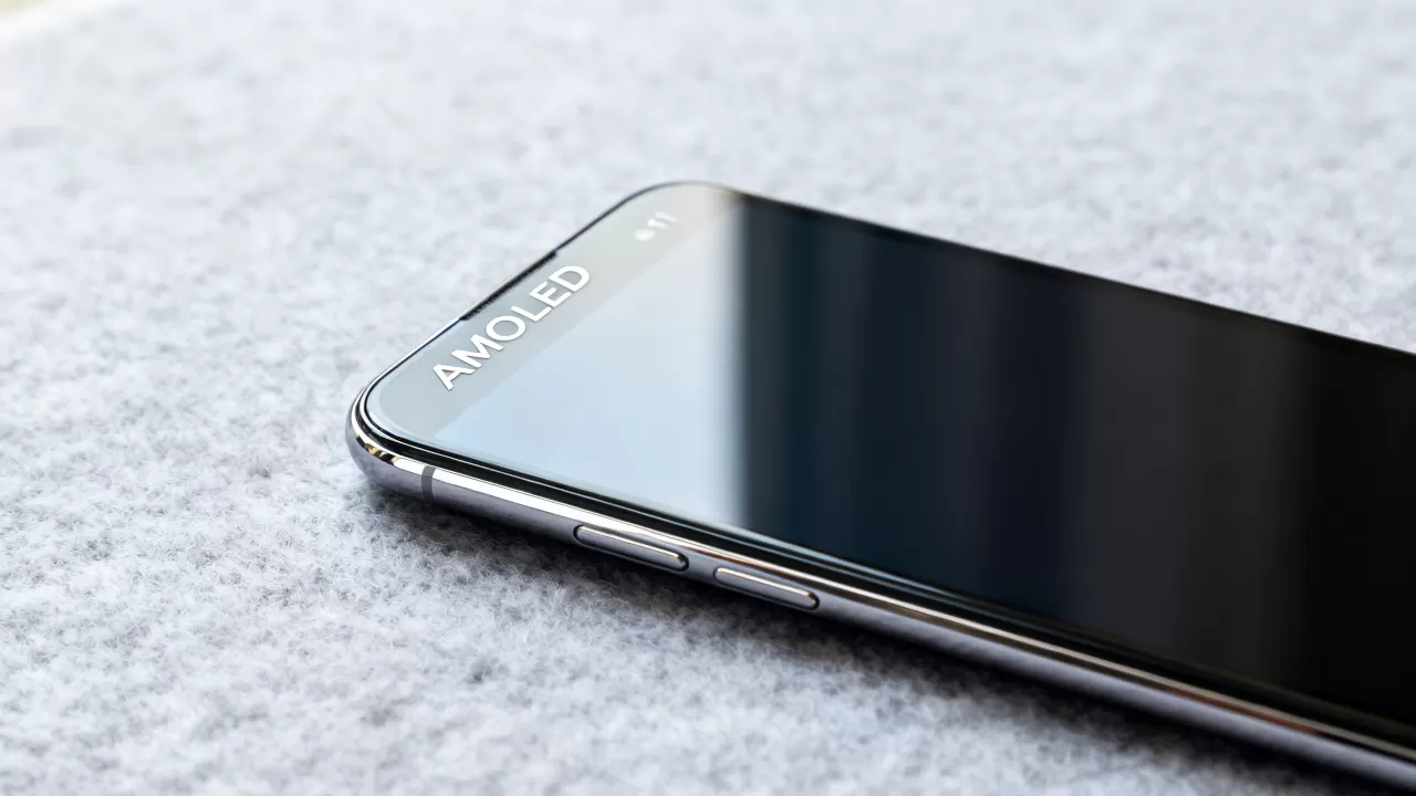 OPPO R11采用什么屏幕？OPPO R11屏幕材质是AMOLED吗