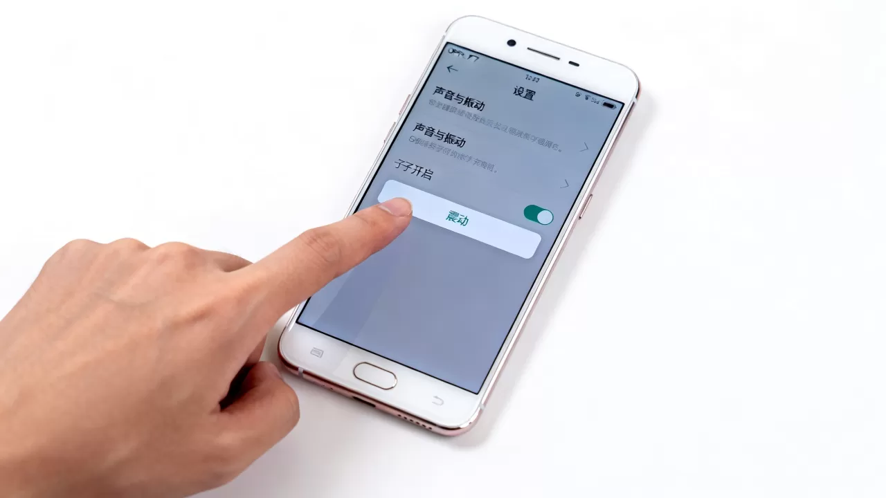 新买的oppo r7为什么不会震动,手机震动功能设置方法 新买的oppo r7为什么不会震动,手机震动功能设置方法