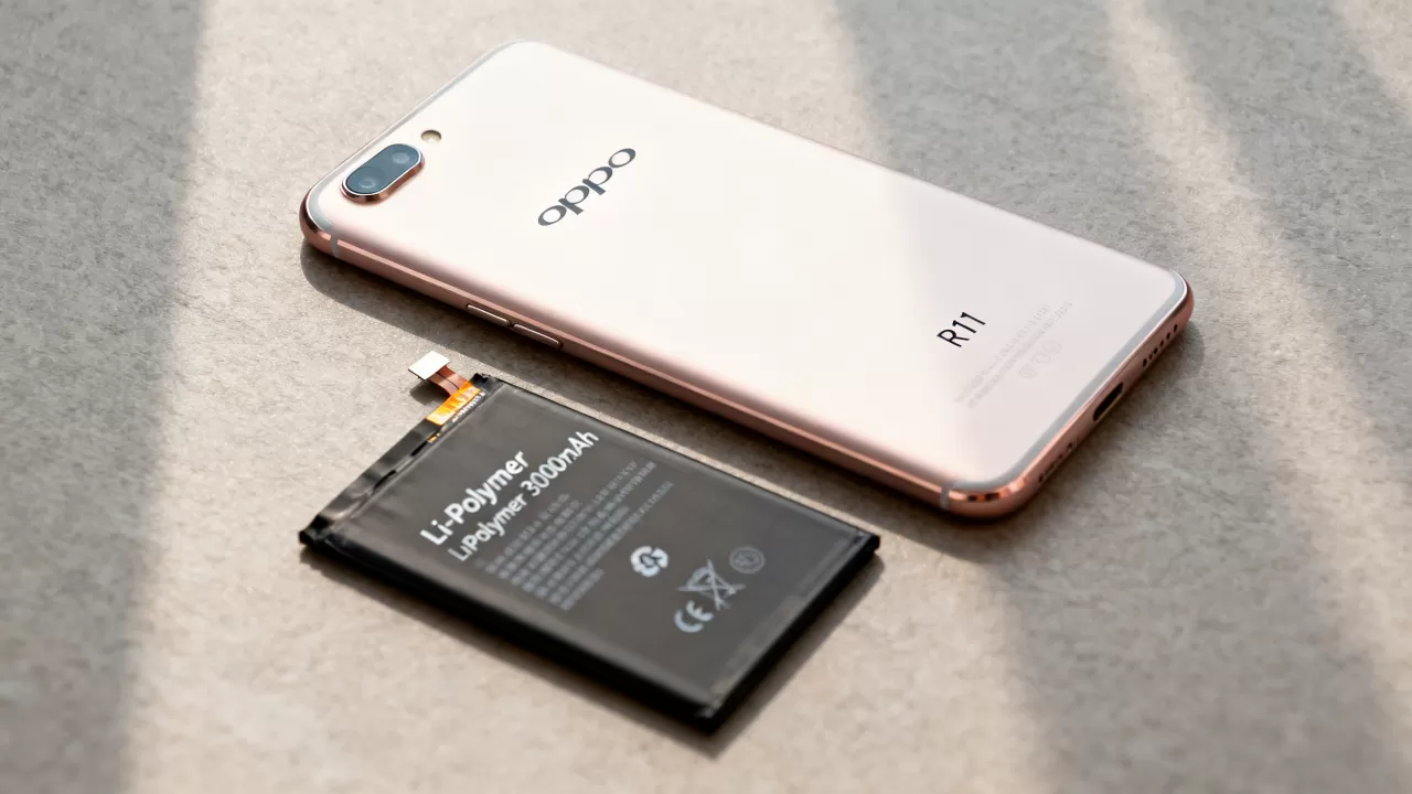 oppor11采用什么电池，oppo r11电池容量多大