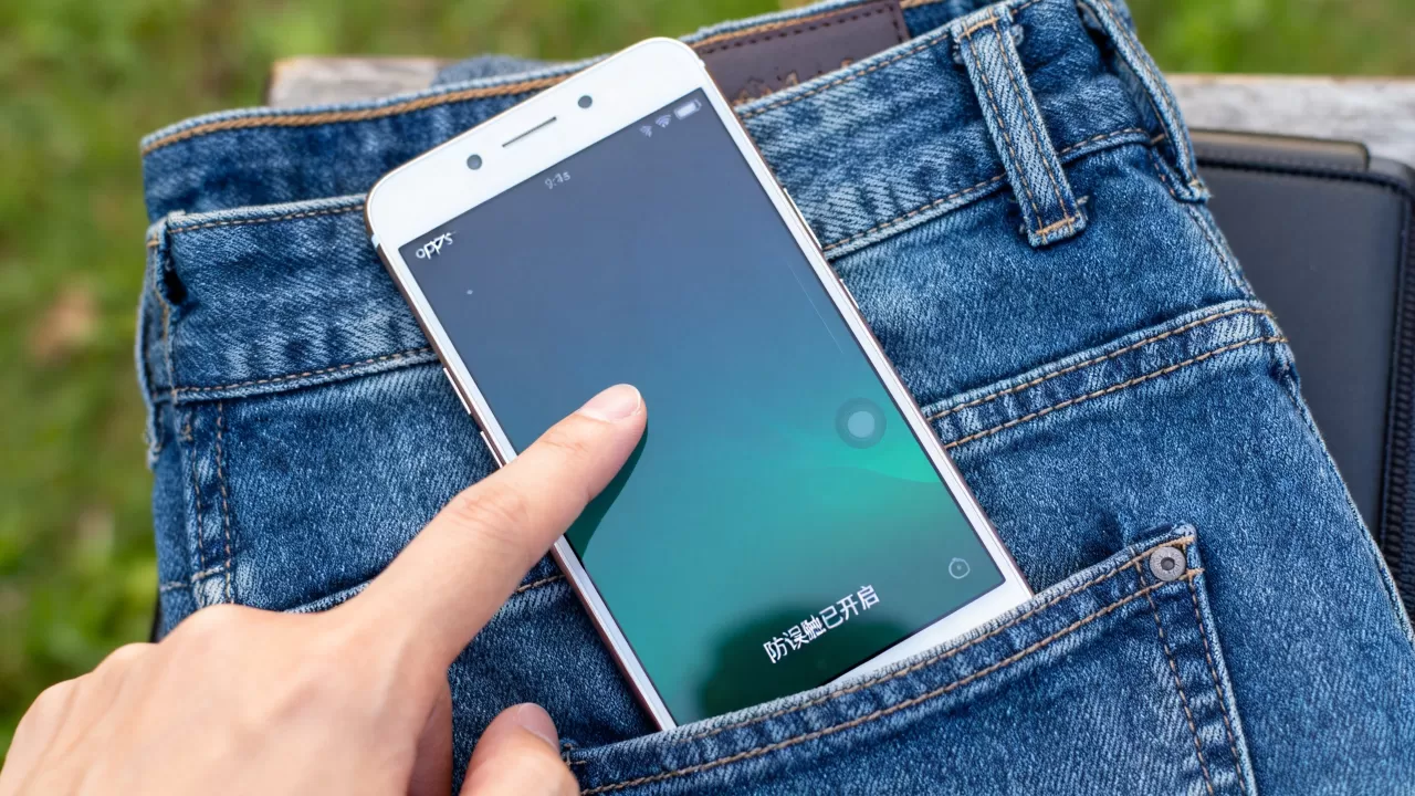 oppor7s防误触有什么用，手机屏幕防误触功能详解