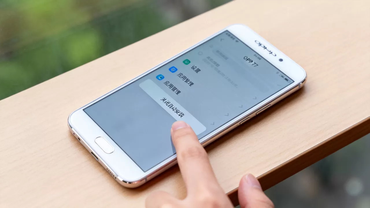 OPPO R7桌面为什么自动下载软件,手机自动安装应用怎么关闭 OPPO R7桌面为什么自动下载软件,手机自动安装应用怎么关闭
