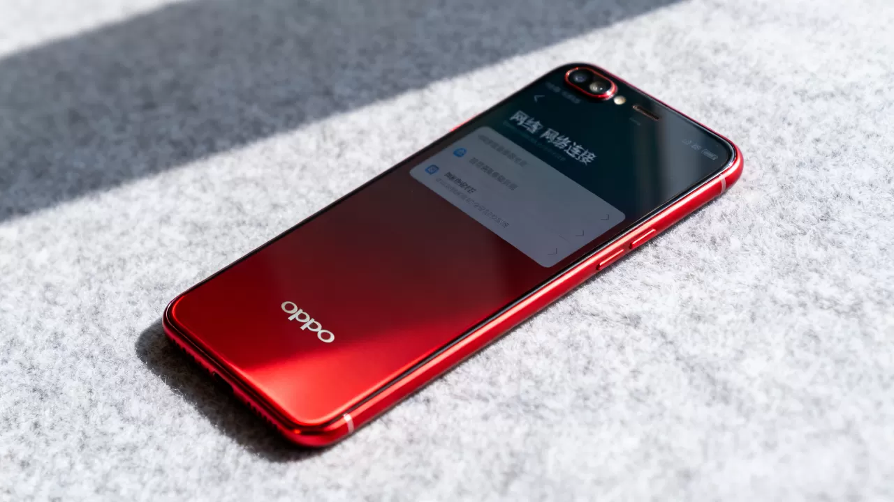 OPPOR11红色是什么网，OPPOR11红色版本