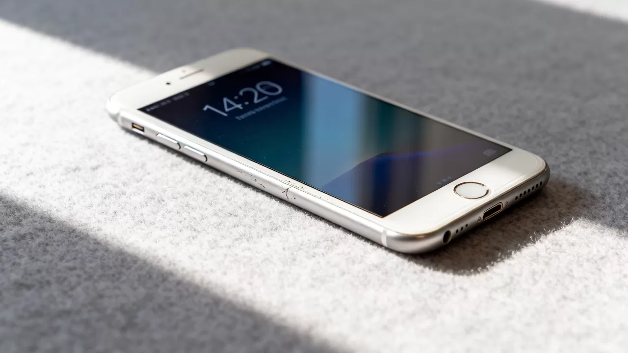 iphone6 plus 停产了还能用吗，iphone6 plus 停产