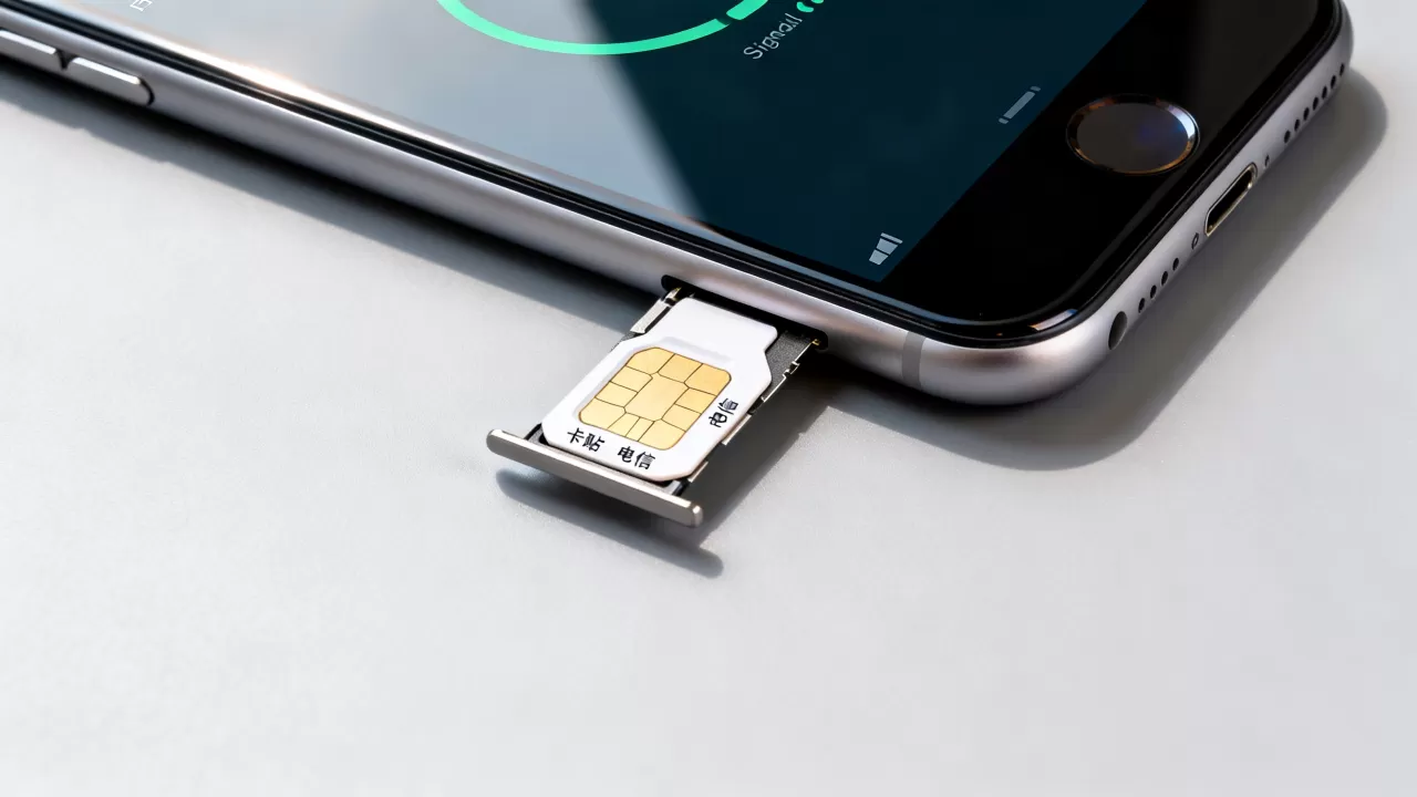 iPhone 7卡贴电信能用吗，iPhone 7卡贴电信