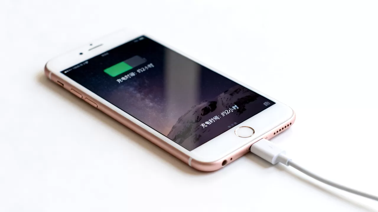 iphone6plus充满电要多久，iphone6plus充满电