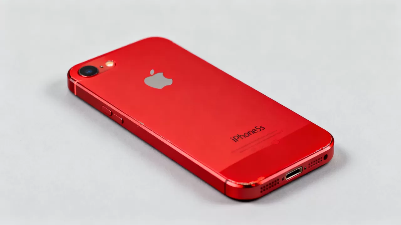 iPhone5s红色好看吗?,iPhone5s红色容易掉漆吗? iPhone5s红色好看吗?,iPhone5s红色容易掉漆吗?